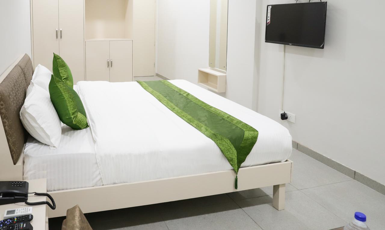 Itsy Hotels Kamron Mohali 外观 照片